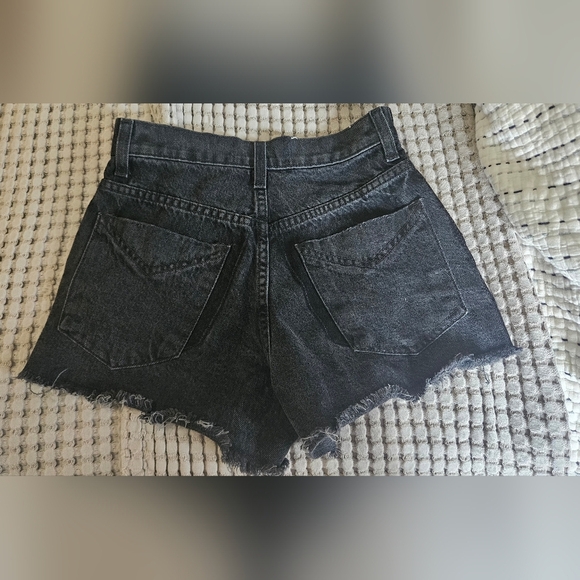 10 DEREK LAM Crosby Drew High-Rise Classic Cutoff Shorts In Washed Black.Size 24 - Picture 10 of 13